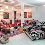 Elegant Villa In Hammamet With Year-Round Private Pool