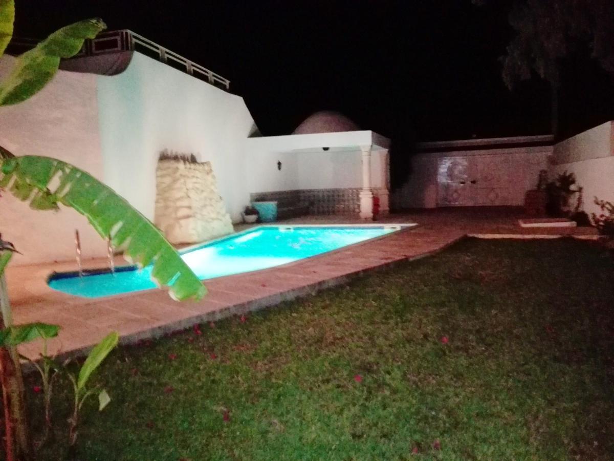 Villa Elegant In With Year-round Private Pool